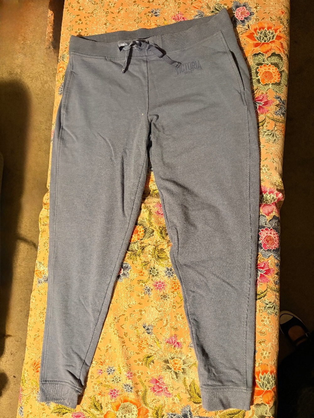 Set of Four NWOT Victoria’s Secret sport harem joggers with pockets navy blue